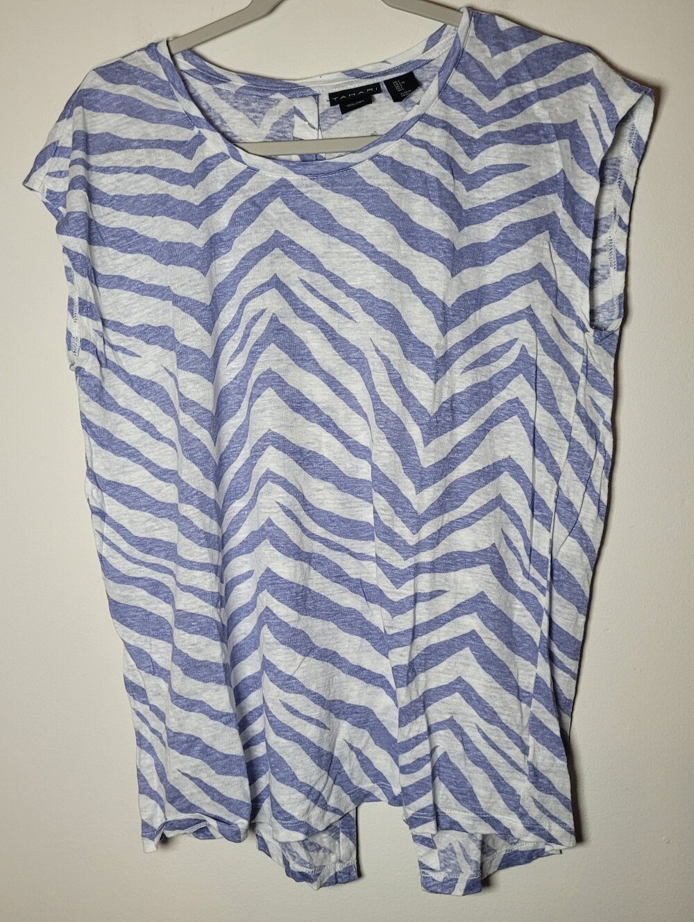 Tahari Lavender and White Zebra-Print Short Sleeve Tee 100% Linen